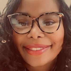 Meet your Posher, Mahogany